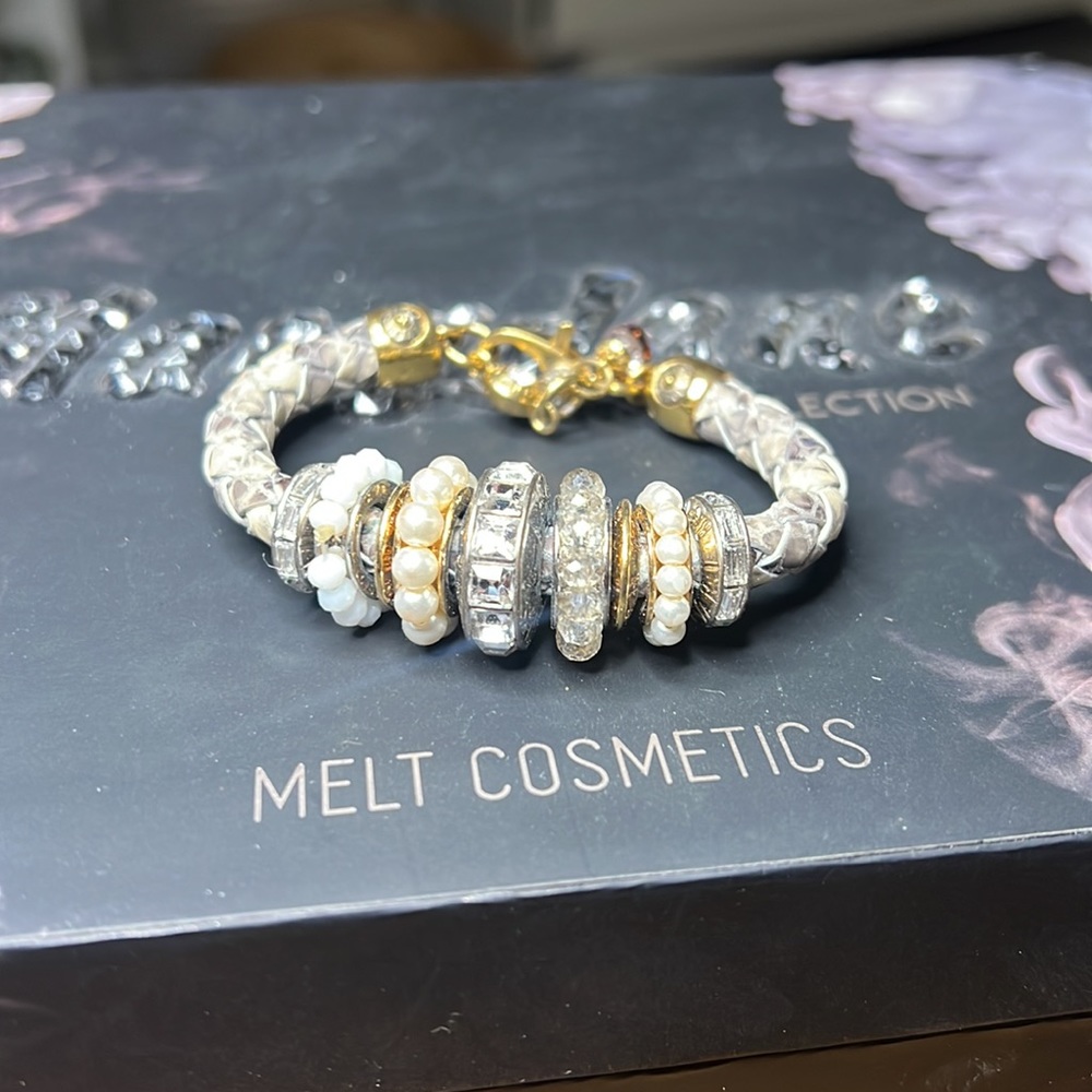 Henri Bendel Bracelet